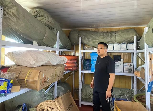 防汛物資|應急救災裝備|消防滅火裝備|水域救援裝備|消防救援裝備|多年應急裝備經驗打造行業品牌！