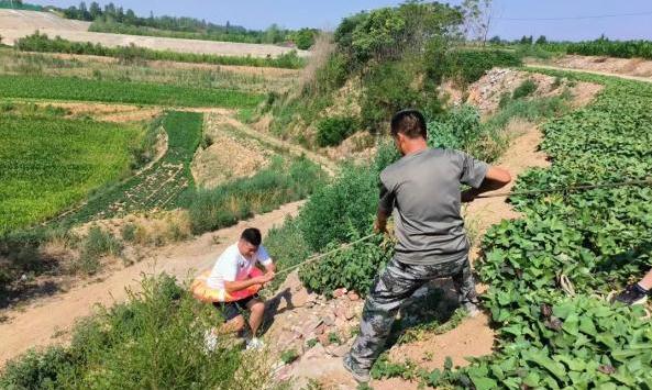 擼起袖子加油干,風雨無阻向前行|西平樂鄉開展防汛應急演練活動